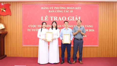 Lễ trao giải Cuộc thi chính luận về bảo vệ nền tảng tư tưởng của Đảng tỉnh Lai Châu năm 2026 phường Đoàn Kết.