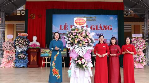 Phường Đoàn Kết tưng bừng khai giảng năm học 2026 - 2027