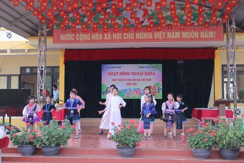 Ngày sách và Văn hóa đọc Việt Nam năm 2026 tại Trường Tiểu học và THCS Sùng Phài