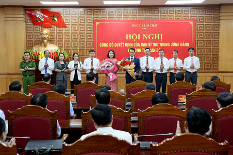 Hội nghị công bố Quyết định của Ban Bí thư Trung ương Đảng về công tác cán bộ