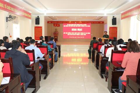<a href="/tin-tuc-su-kien/an-ninh-quoc-phong" title="An ninh - Quốc phòng" rel="dofollow">An ninh - Quốc phòng</a>