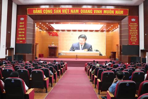 Hội nghị toàn quốc nghiên cứu, học tập, quán triệt và triển khai thực hiện Nghị quyết số 10-NQ/TW ngày 08/6/2026 của Bộ Chính trị về phát triển kinh tế có vốn đầu tư nước ngoài trực tuyến.